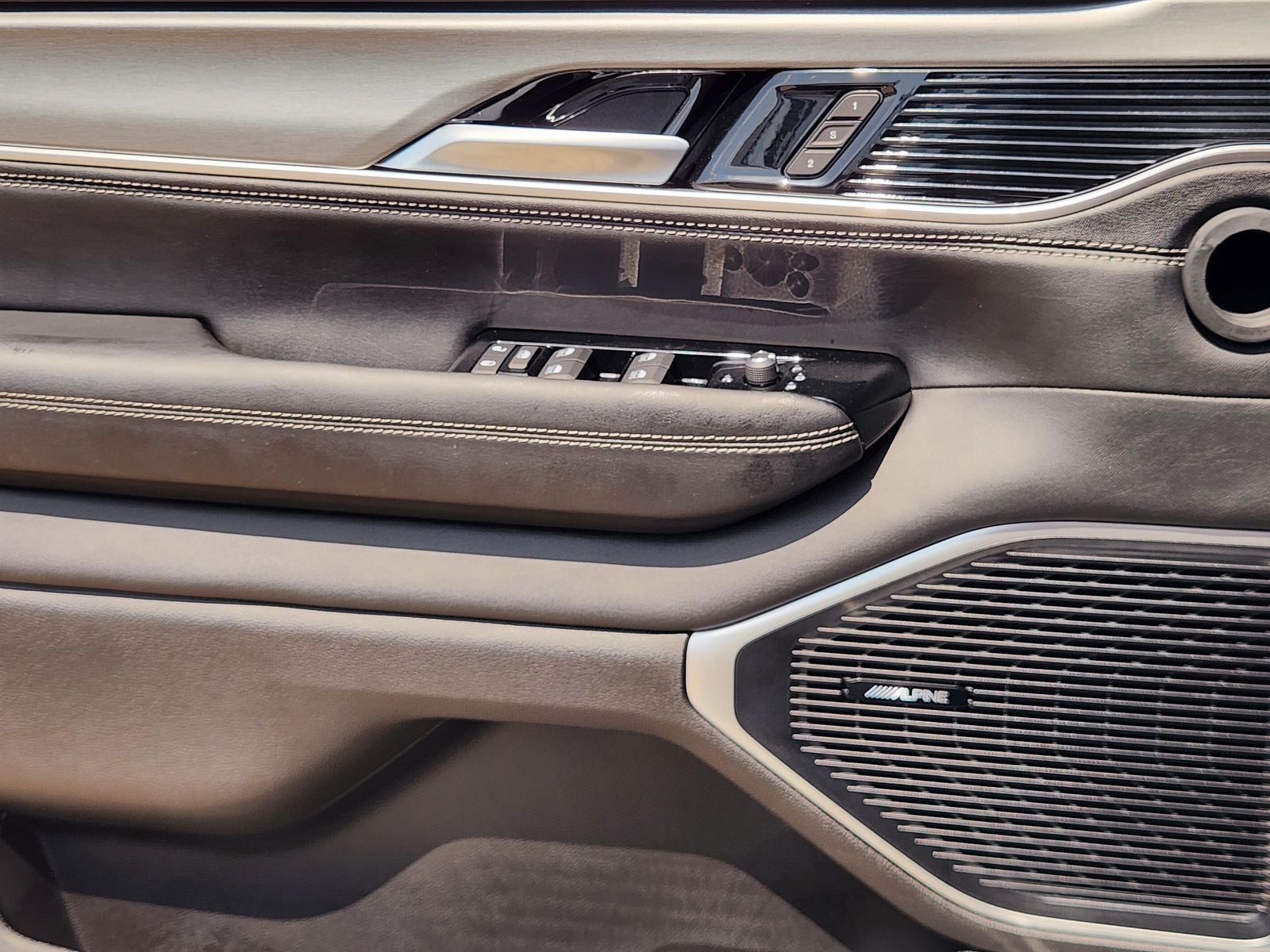 2026 Jeep Grand Wagoneer GRAND WAGONEER UPLAND 4X4