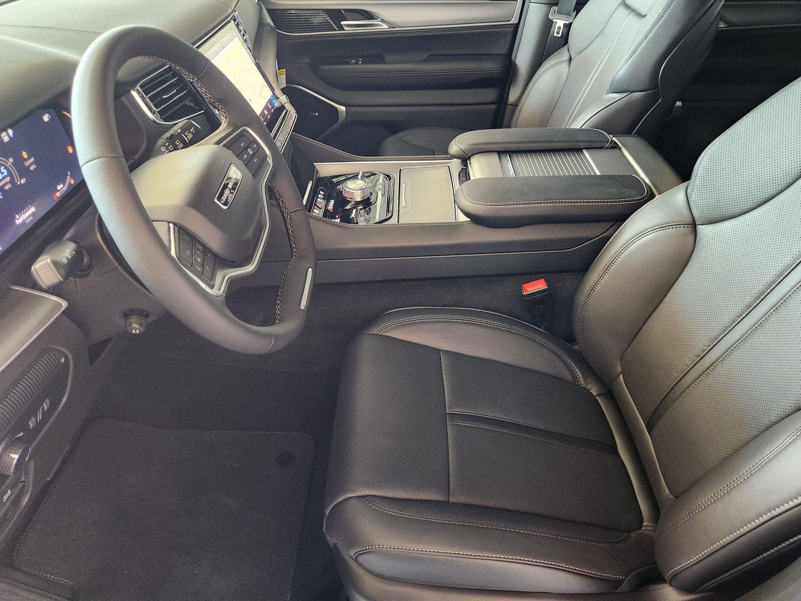 2026 Jeep Grand Wagoneer GRAND WAGONEER LIMITED RESERVE 4X4
