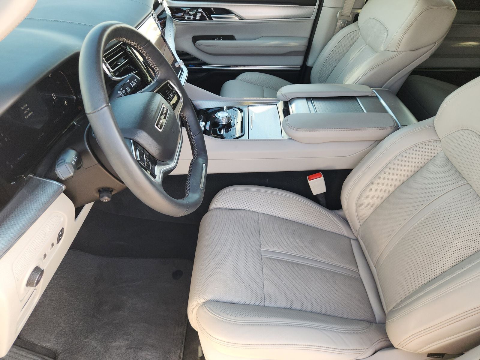 2023 Jeep Grand Wagoneer 4x4