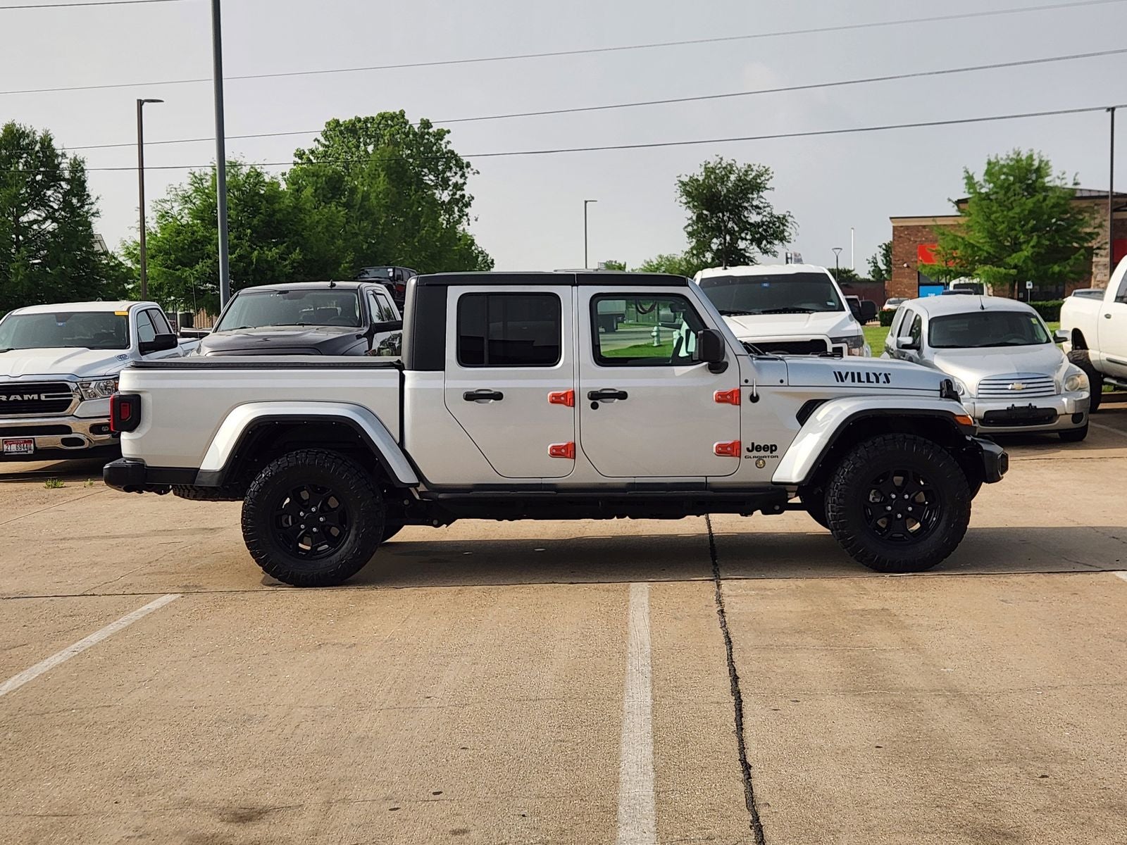 2022 Jeep Gladiator Willys 4x4