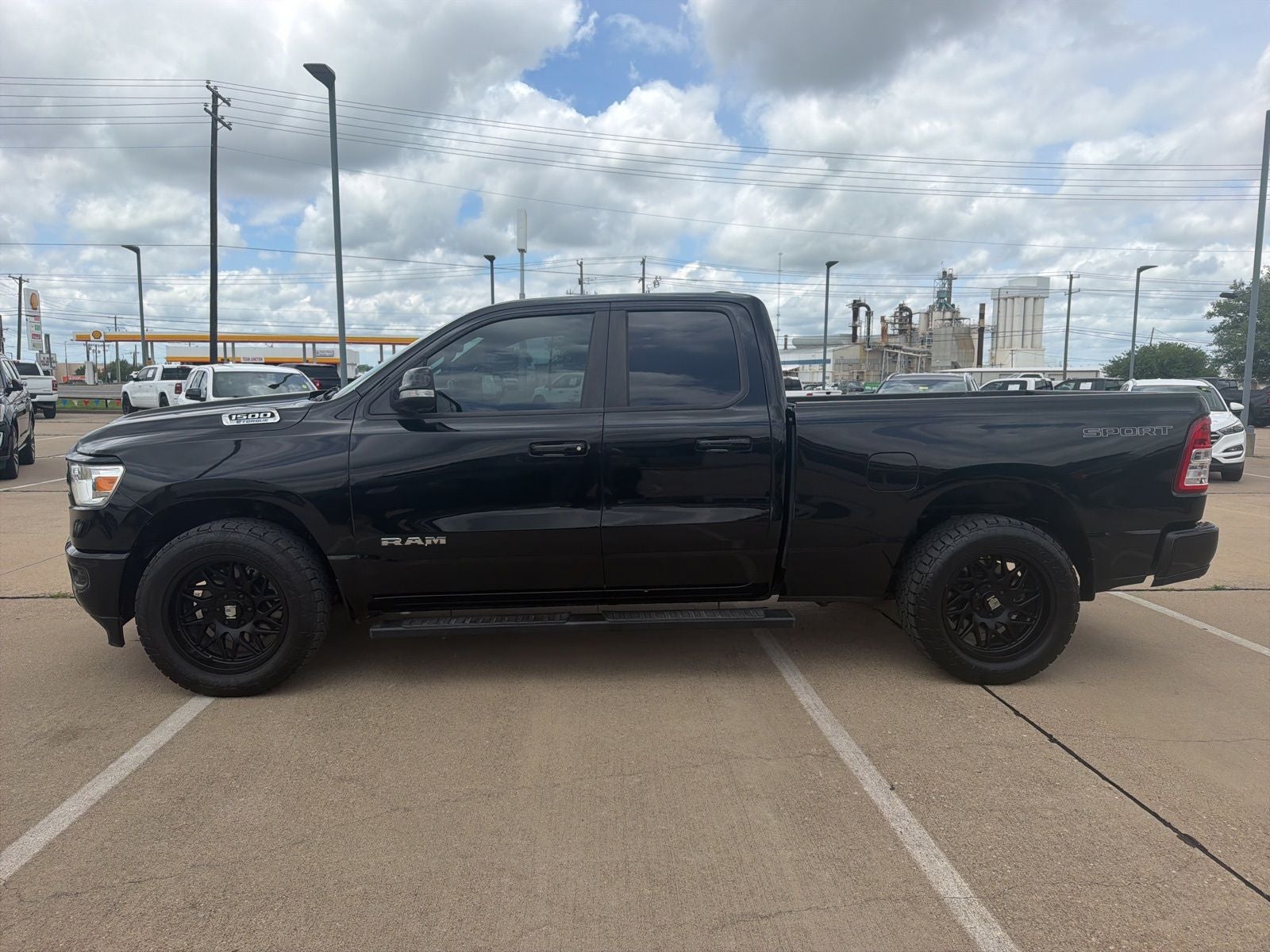 2021 RAM Ram 1500 Lone Star Quad Cab 4x2 6'4' Box