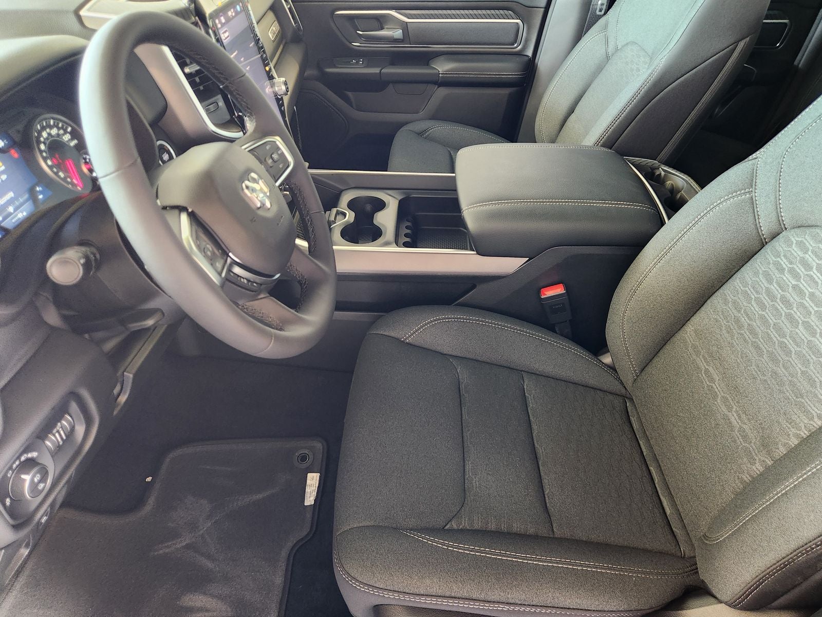 2026 RAM Ram 1500 RAM 1500 LONE STAR QUAD CAB 4X2 6'4' BOX
