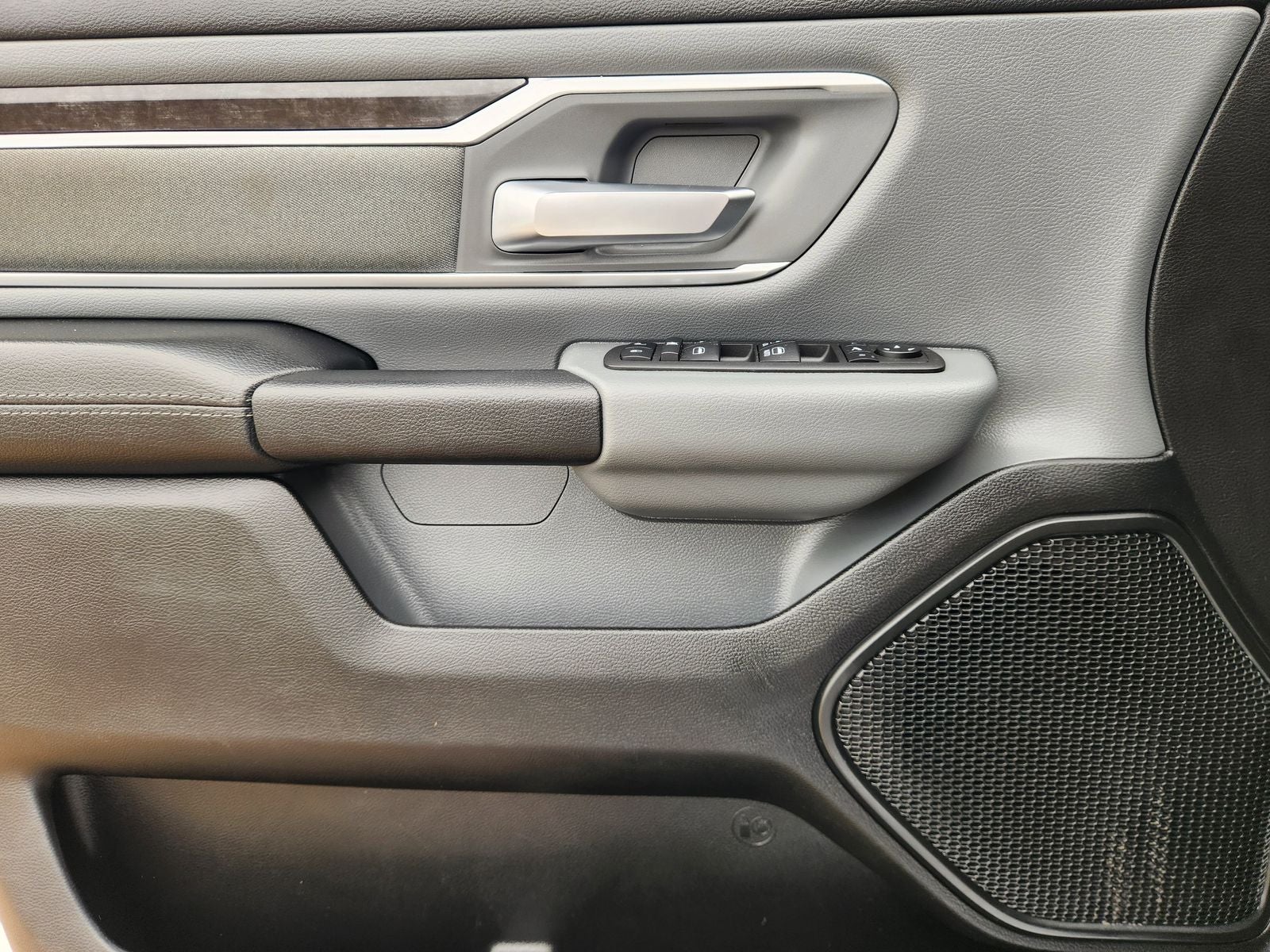 2022 RAM Ram 1500 Lone Star Crew Cab 4x2 5'7' Box