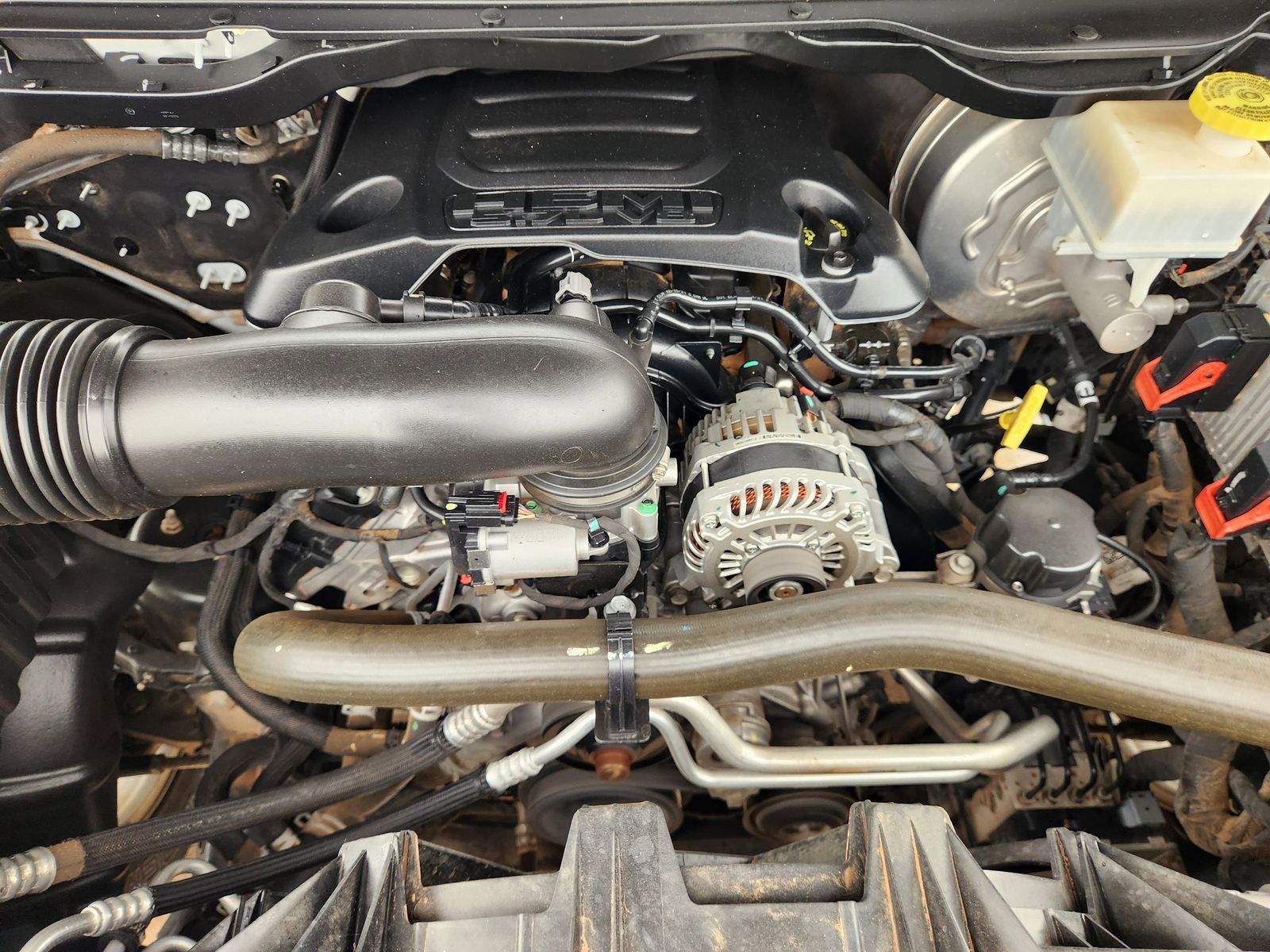 2022 RAM Ram 1500 Lone Star Crew Cab 4x2 5'7' Box