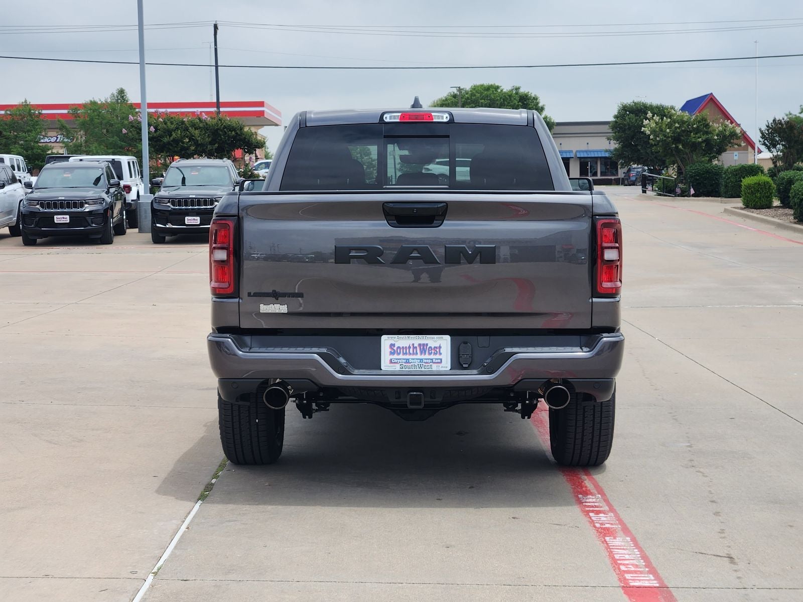 2026 RAM Ram 1500 RAM 1500 LONE STAR CREW CAB 4X2 5'7' BOX
