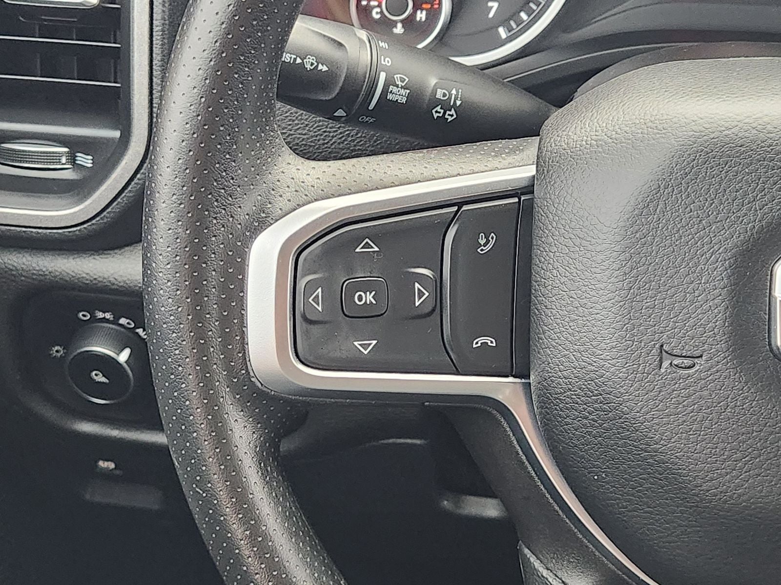 2025 RAM Ram 1500 Tradesman Crew Cab 4x2 5'7' Box