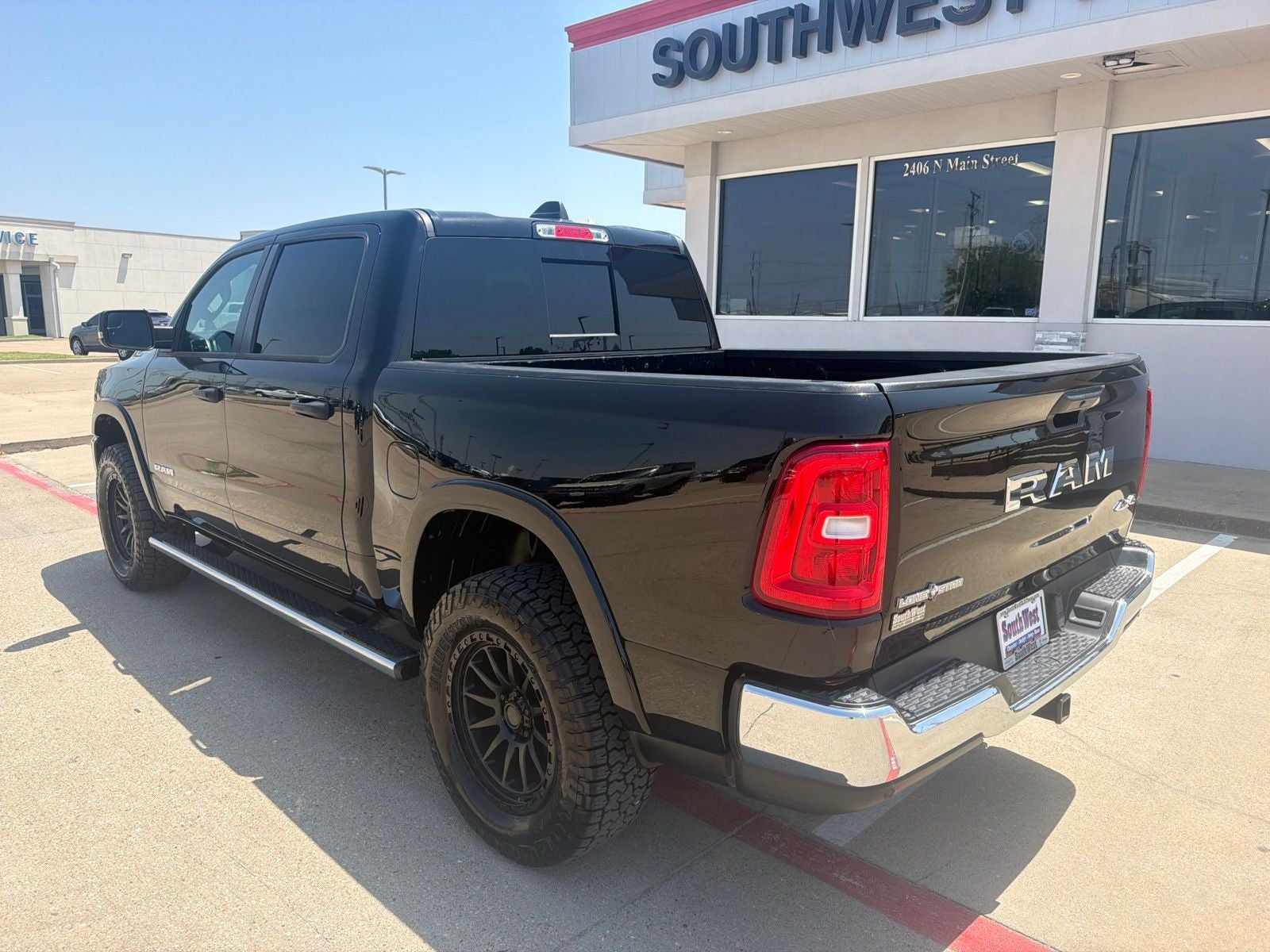 2025 RAM Ram 1500 Lone Star Crew Cab 4x4 5'7' Box