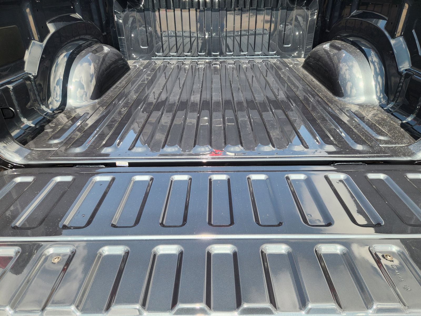 2026 RAM Ram 1500 RAM 1500 LONE STAR CREW CAB 4X4 5'7' BOX
