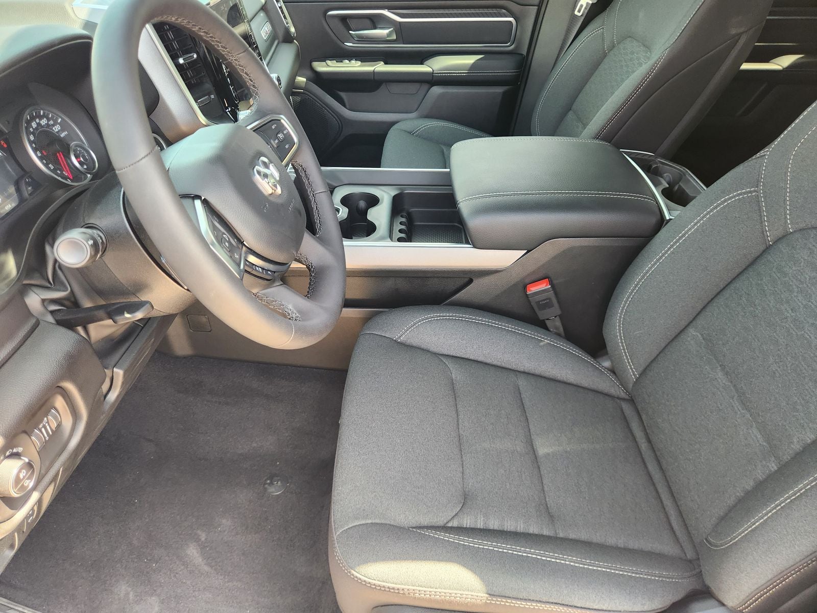 2026 RAM Ram 1500 RAM 1500 LONE STAR CREW CAB 4X4 5'7' BOX