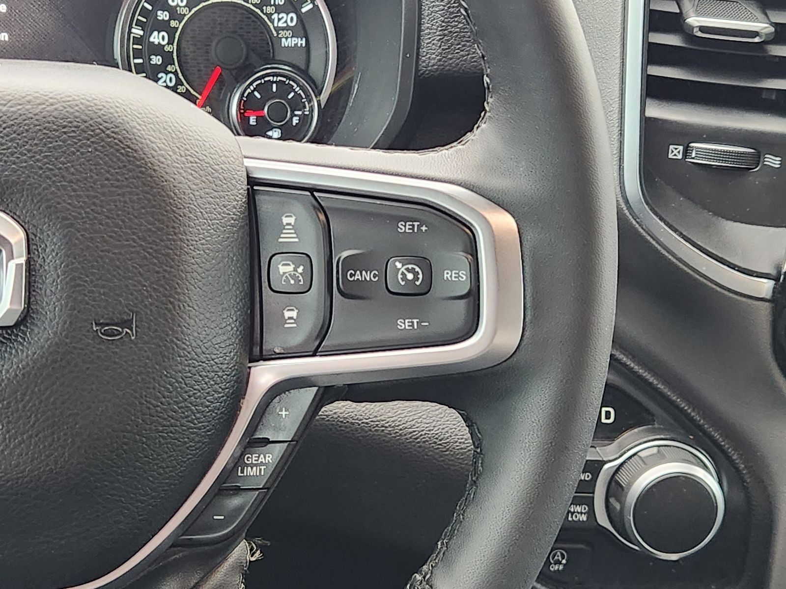 2025 RAM Ram 1500 Lone Star Crew Cab 4x4 5'7' Box