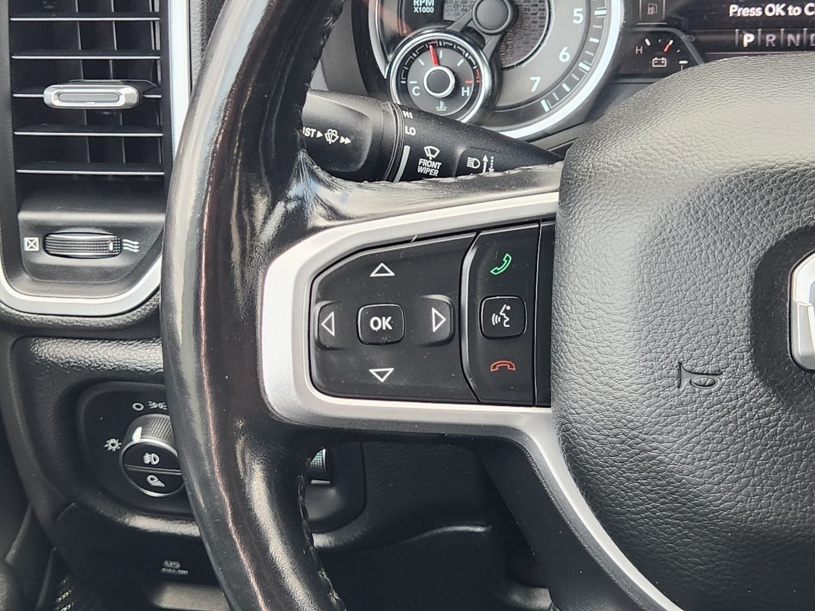 2020 RAM Ram 1500 Big Horn Crew Cab 4x4 5'7' Box