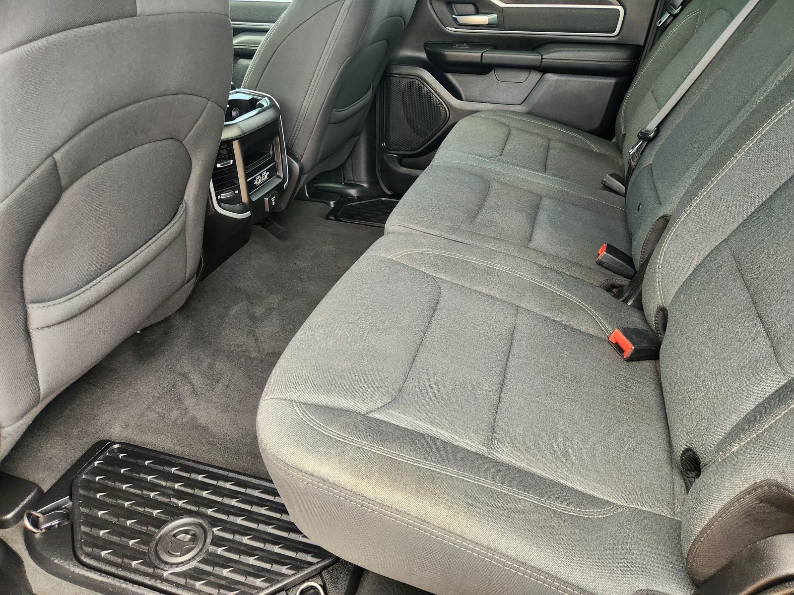 2020 RAM Ram 1500 Big Horn Crew Cab 4x4 5'7' Box
