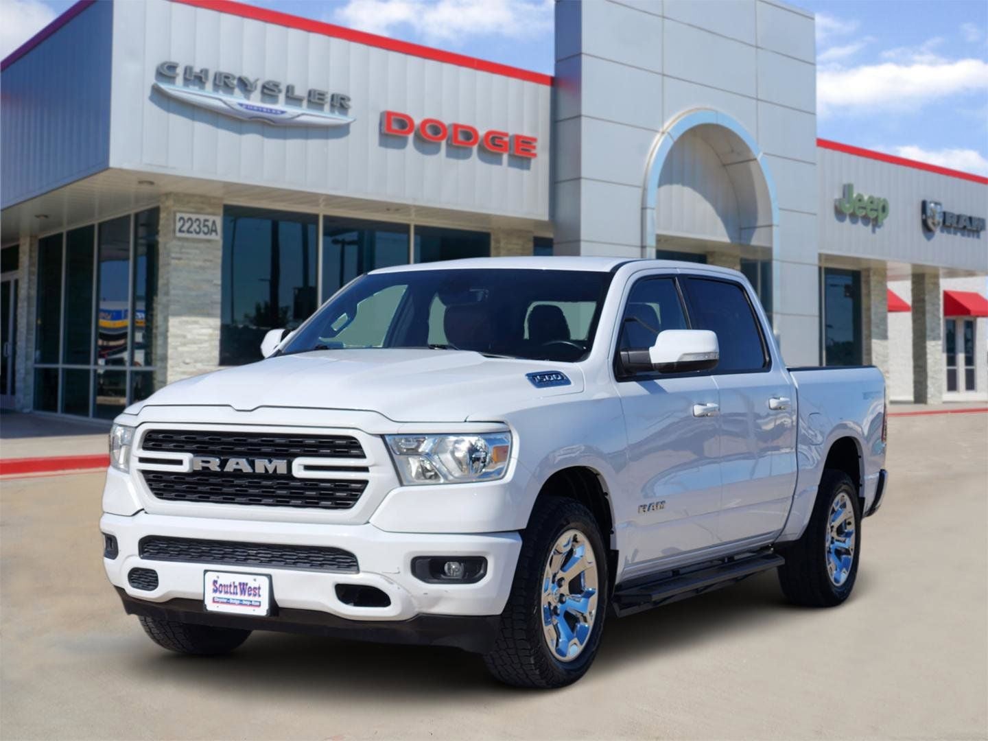 2022 RAM Ram 1500 Lone Star Crew Cab 4x4 5'7' Box