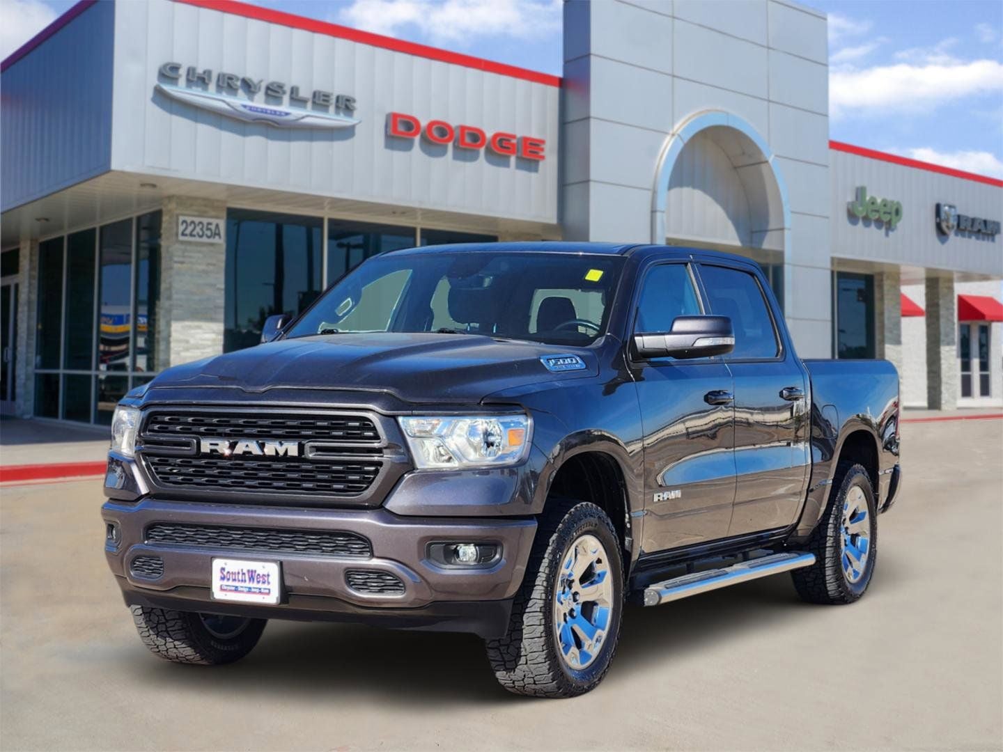 2022 RAM Ram 1500 Lone Star Crew Cab 4x4 5'7' Box