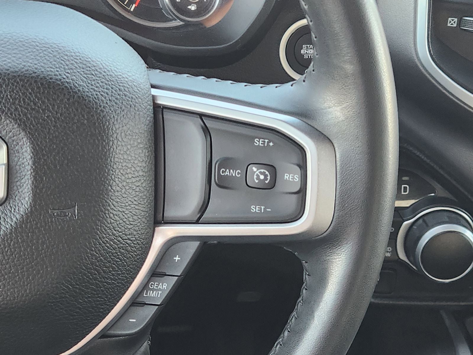 2022 RAM Ram 1500 Lone Star Crew Cab 4x4 5'7' Box