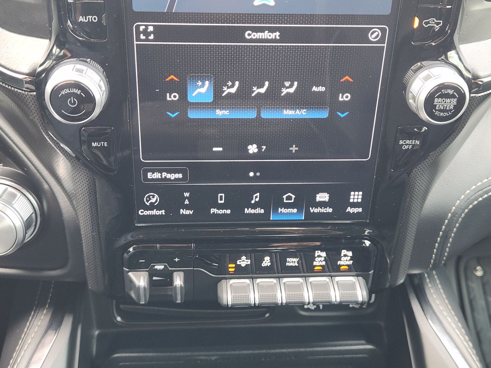 2024 RAM Ram 1500 Limited Crew Cab 4x4 5'7' Box