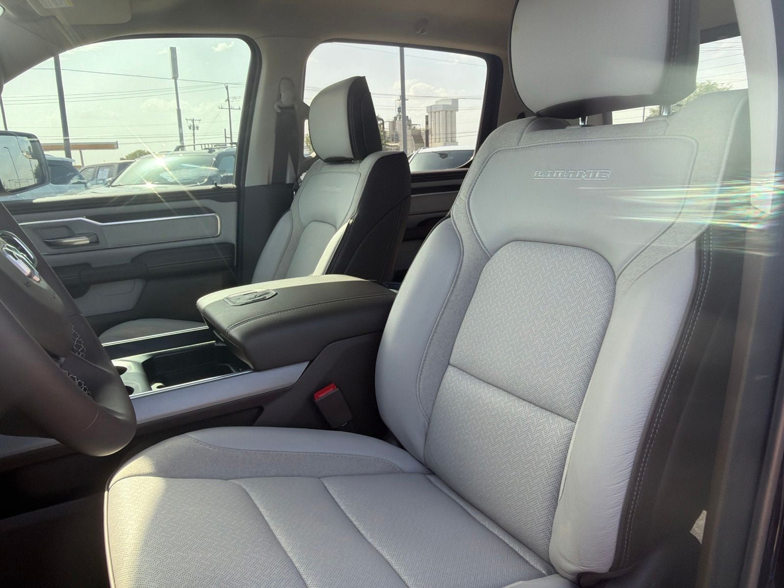 2026 RAM Ram 1500 Laramie Crew Cab 4x4 5'7' Box