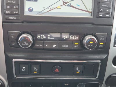 2018 Nissan TITAN SV