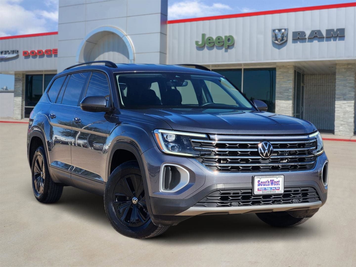 2024 Volkswagen Atlas 2.0T SE