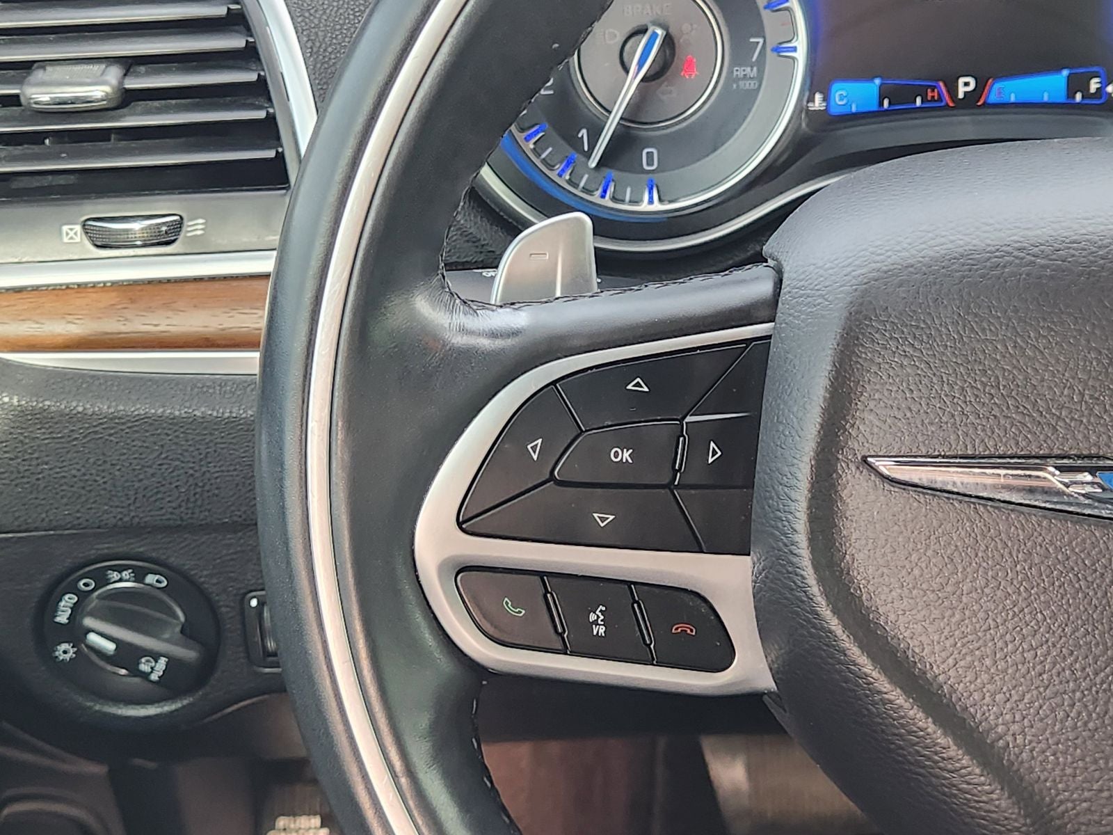 2018 Chrysler 300 300C