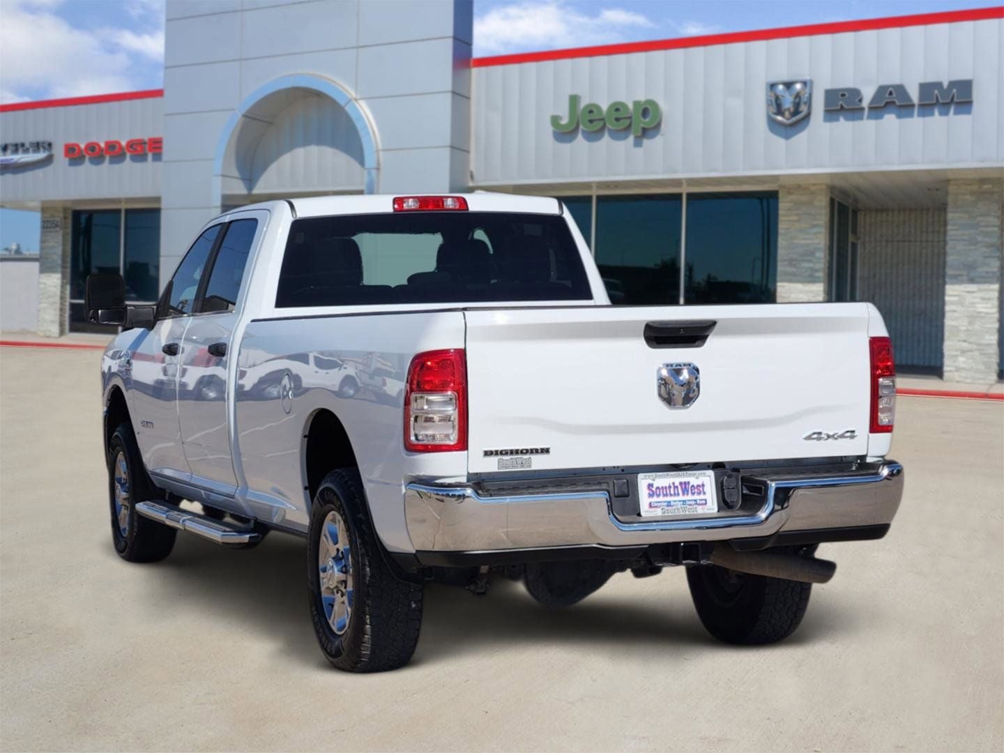 2024 RAM Ram 3500 Big Horn Crew Cab 4x4 8' Box