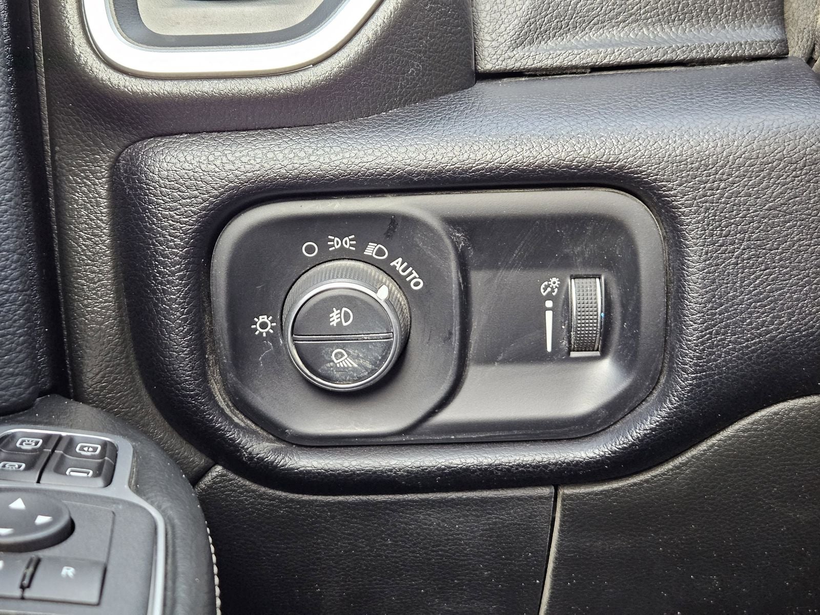 2024 RAM Ram 3500 Big Horn Crew Cab 4x4 8' Box