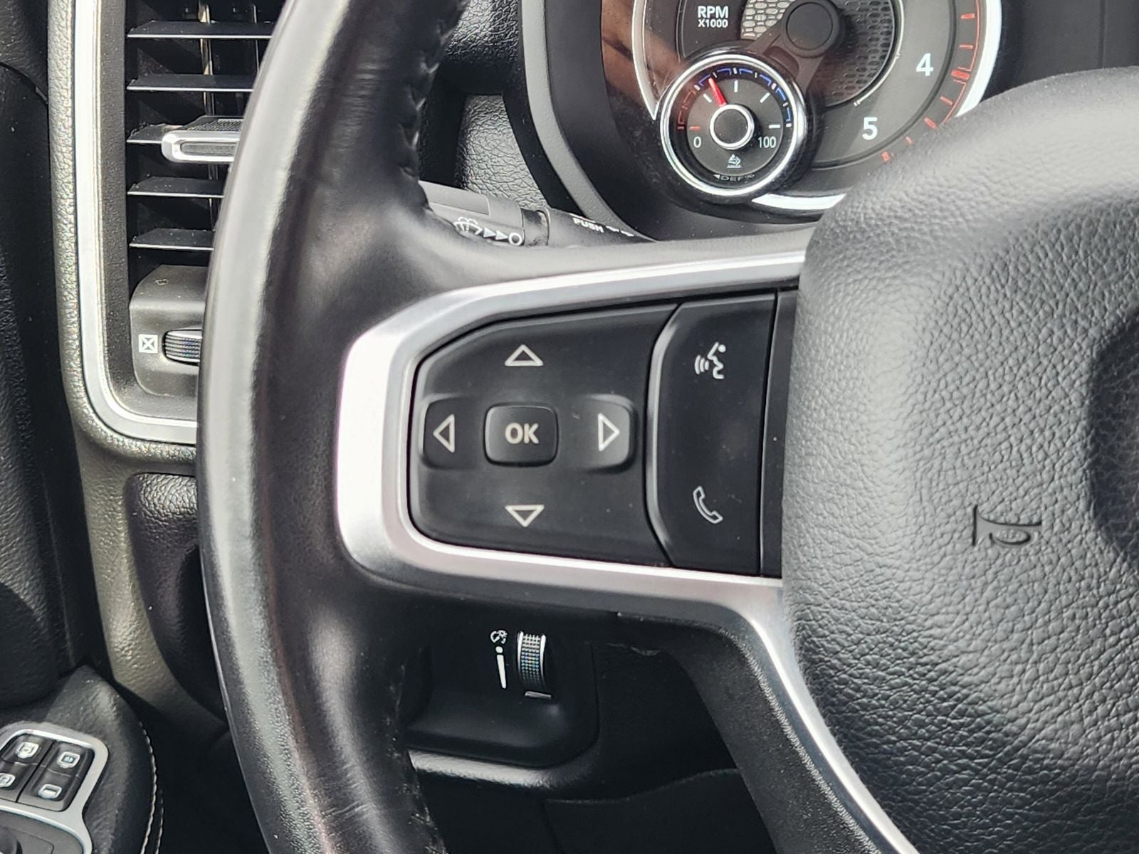 2024 RAM Ram 3500 Big Horn Crew Cab 4x4 8' Box