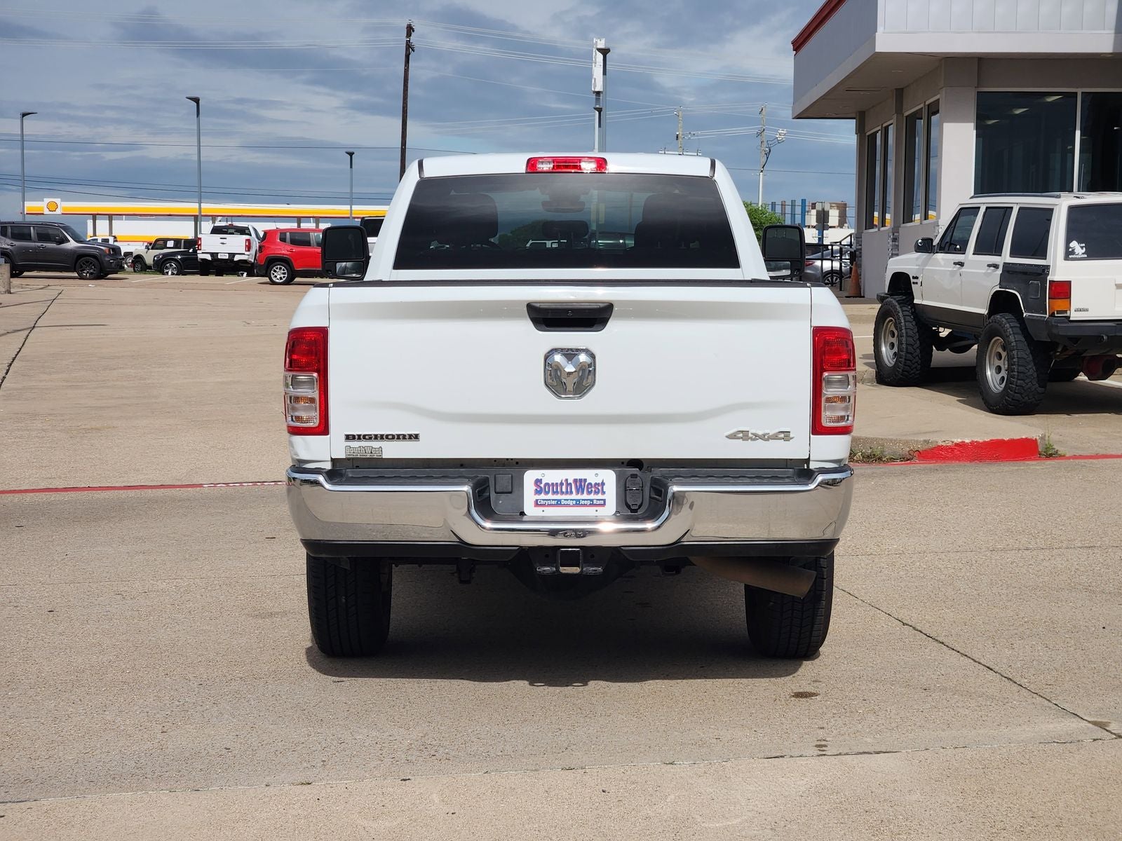 2024 RAM Ram 3500 Big Horn Crew Cab 4x4 8' Box