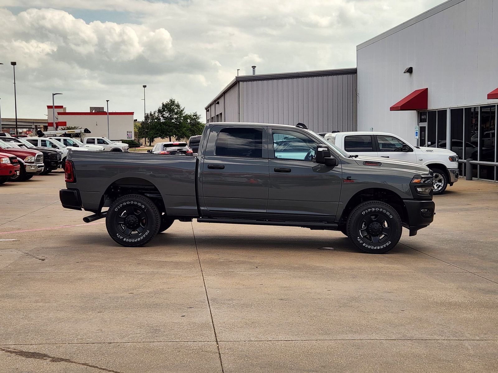 2026 RAM Ram 2500 RAM 2500 TRADESMAN CREW CAB 4X4 6'4' BOX