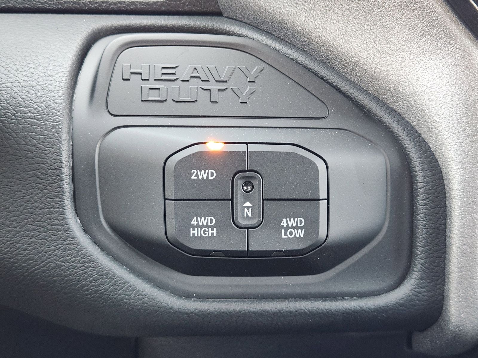 2026 RAM Ram 2500 RAM 2500 BLACK EXPRESS CREW CAB 4X4 8' BOX
