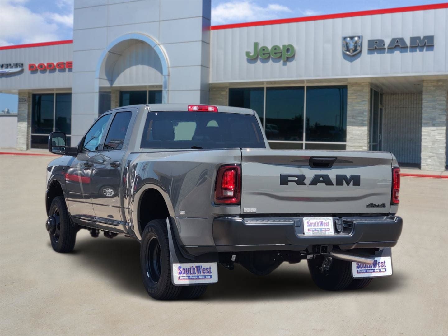 2026 RAM Ram 3500 RAM 3500 TRADESMAN CREW CAB 4X4 8' BOX