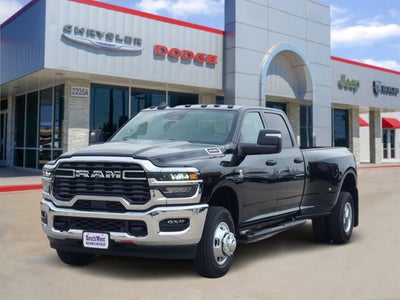 2026 RAM Ram 3500 RAM 3500 TRADESMAN CREW CAB 4X4 8' BOX