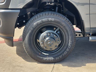 2026 RAM Ram 3500 RAM 3500 TRADESMAN CREW CAB 4X4 8' BOX