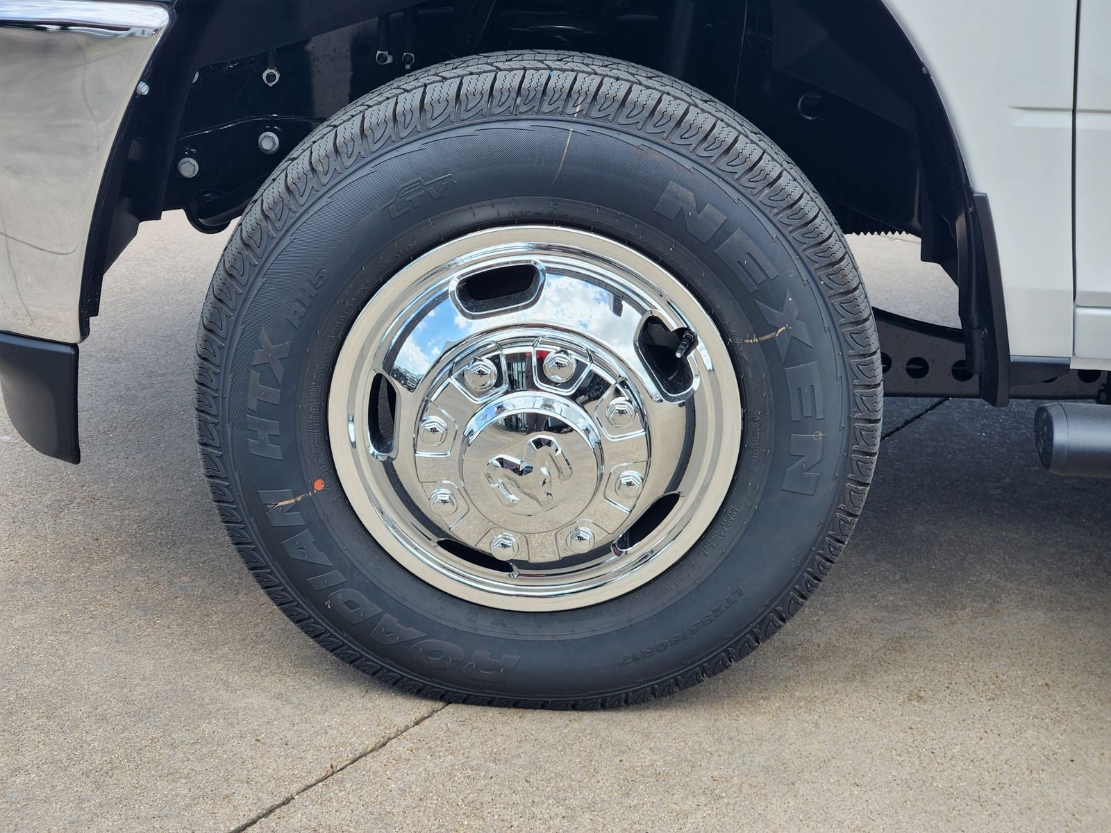 2026 RAM Ram 3500 RAM 3500 TRADESMAN CREW CAB 4X4 8' BOX