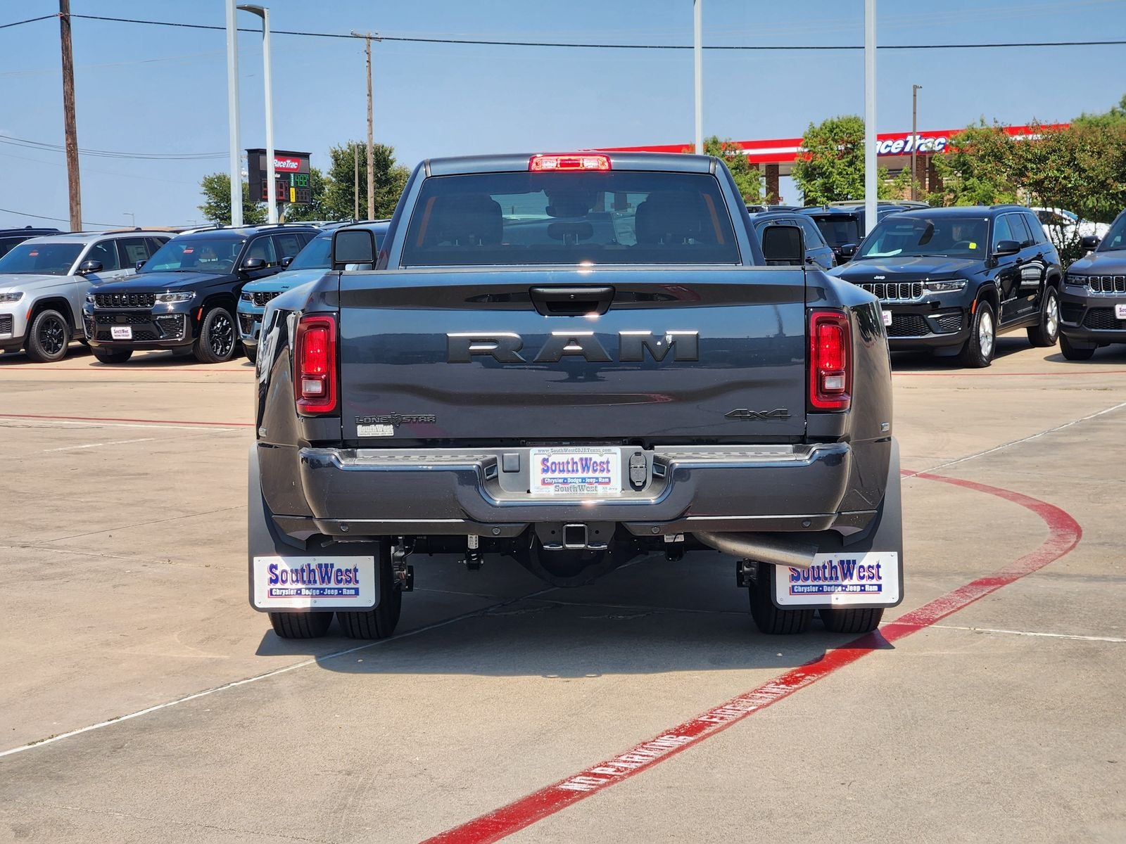 2026 RAM Ram 3500 RAM 3500 LONE STAR CREW CAB 4X4 8' BOX