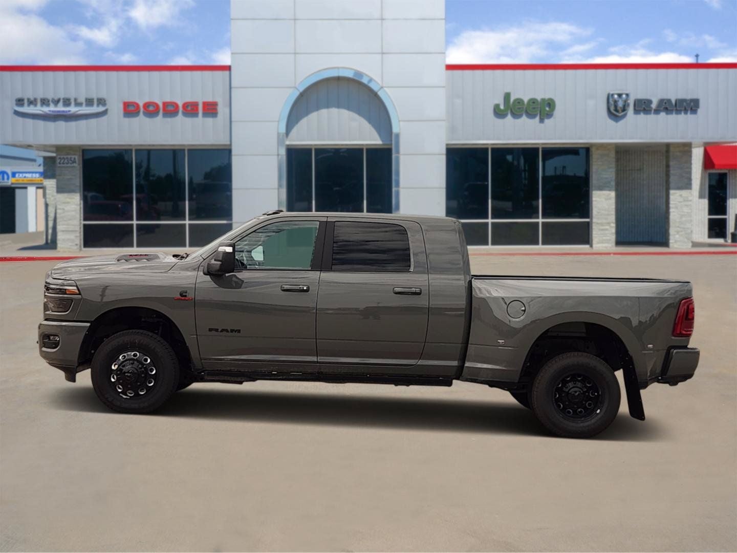 2026 RAM Ram 3500 RAM 3500 LARAMIE MEGA CAB 4X4 6'4' BOX