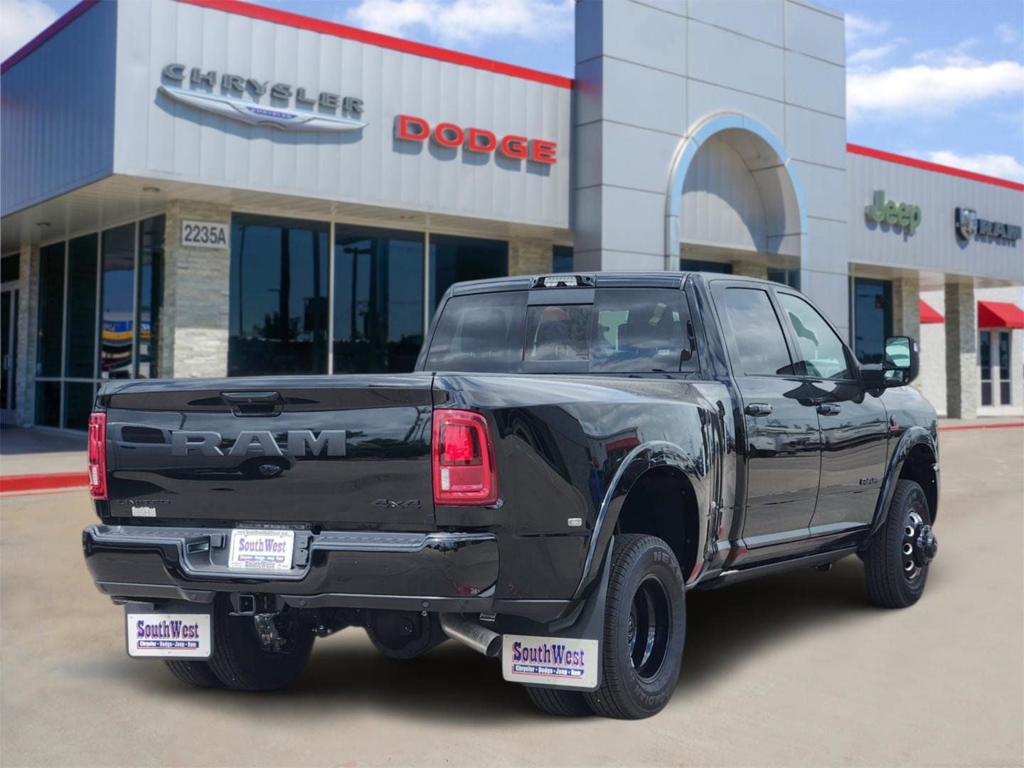 2026 RAM Ram 3500 RAM 3500 LIMITED CREW CAB 4X4 8' BOX