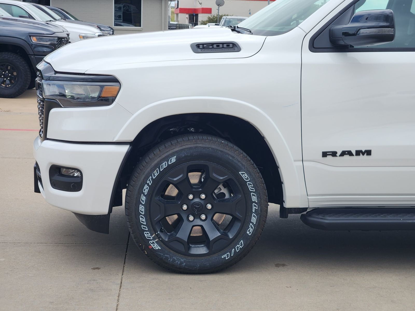 2026 RAM Ram 1500 RAM 1500 LONE STAR CREW CAB 4X4 5'7' BOX