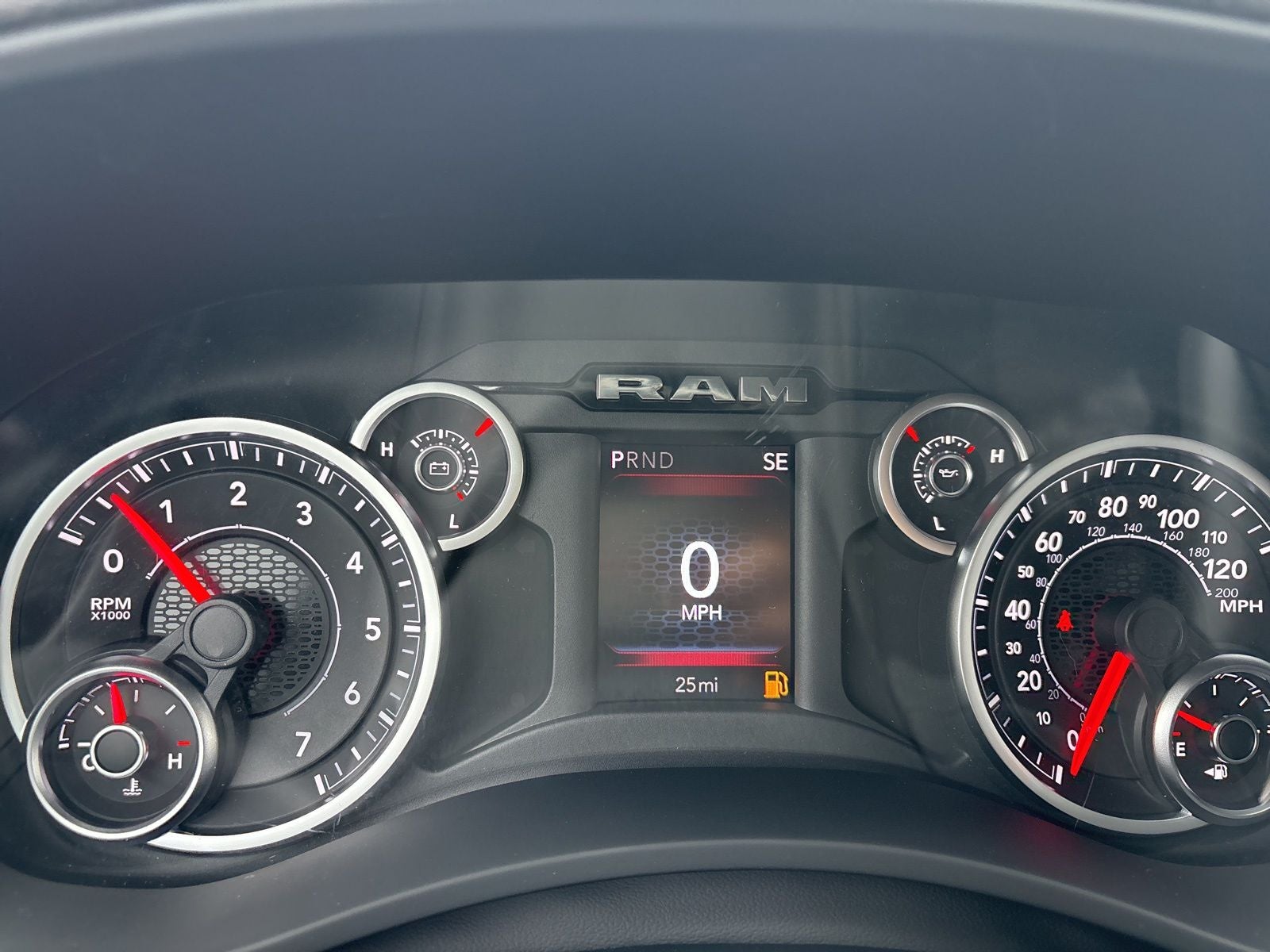 2026 RAM Ram 2500 RAM 2500 TRADESMAN CREW CAB 4X4 6'4' BOX