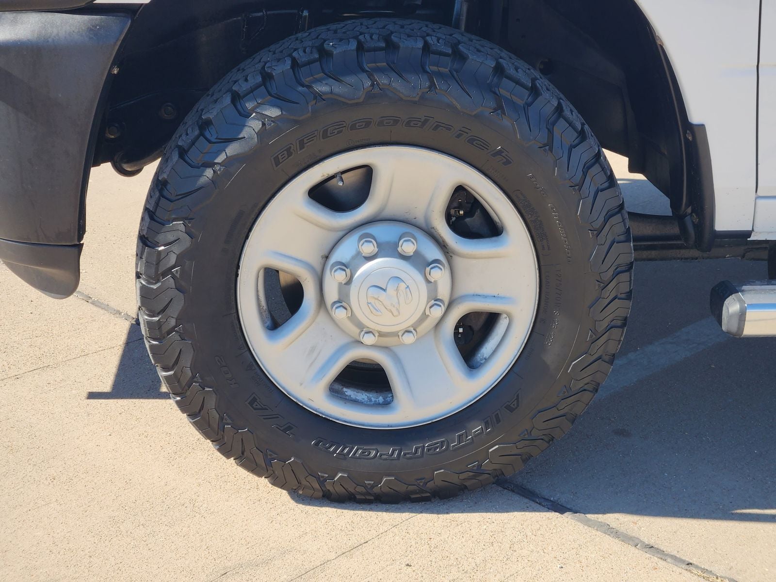 2017 RAM Ram 2500 Tradesman Crew Cab 4x4 6'4' Box