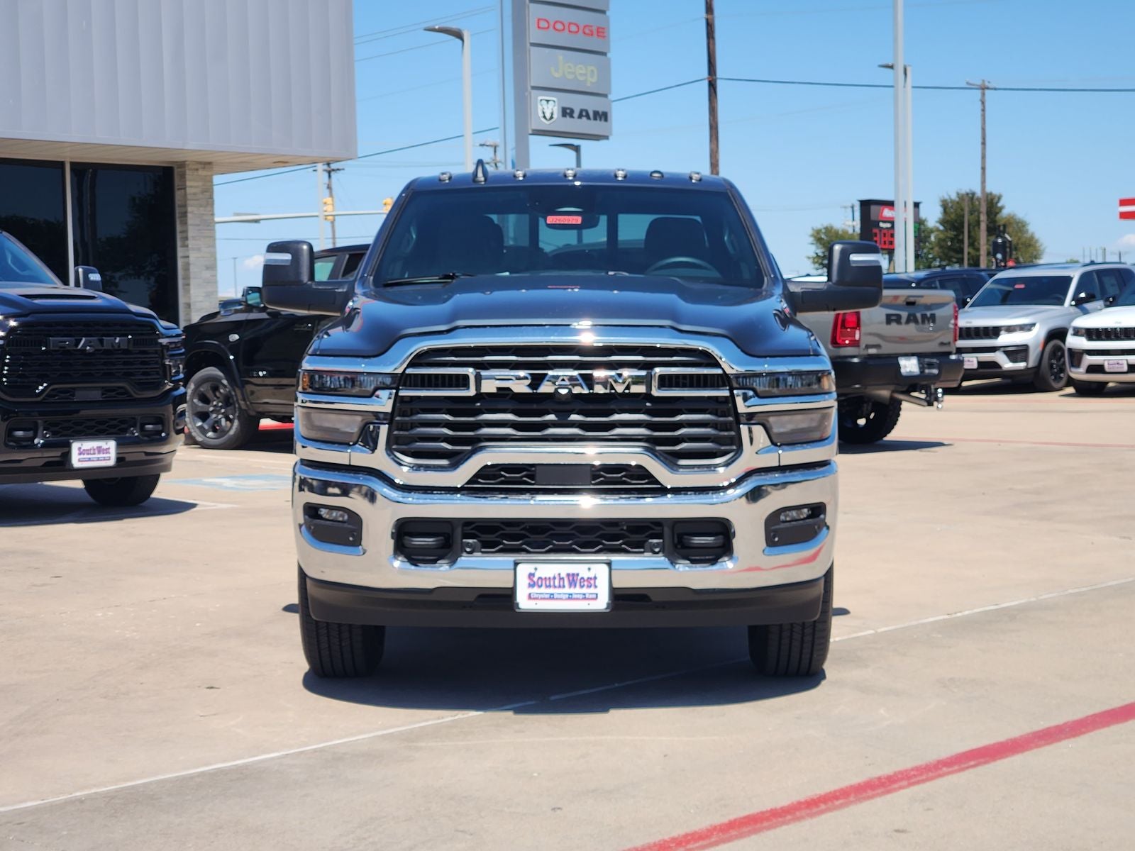 2026 RAM Ram 2500 RAM 2500 TRADESMAN CREW CAB 4X4 6'4' BOX