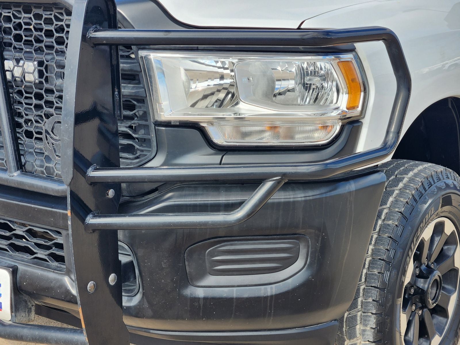 2022 RAM Ram 2500 Tradesman Crew Cab 4x4 8' Box