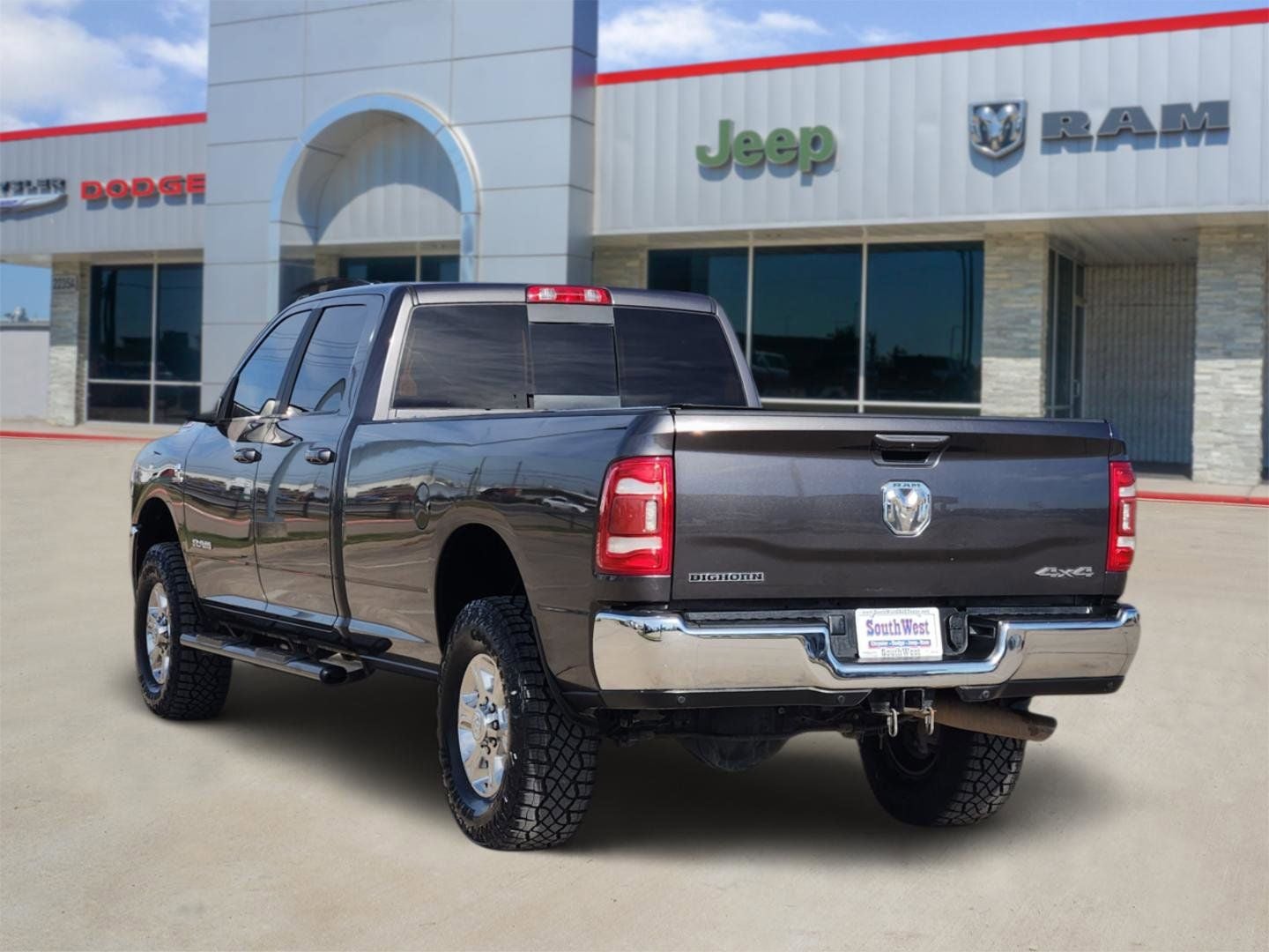 2022 RAM Ram 2500 Big Horn Crew Cab 4x4 8' Box