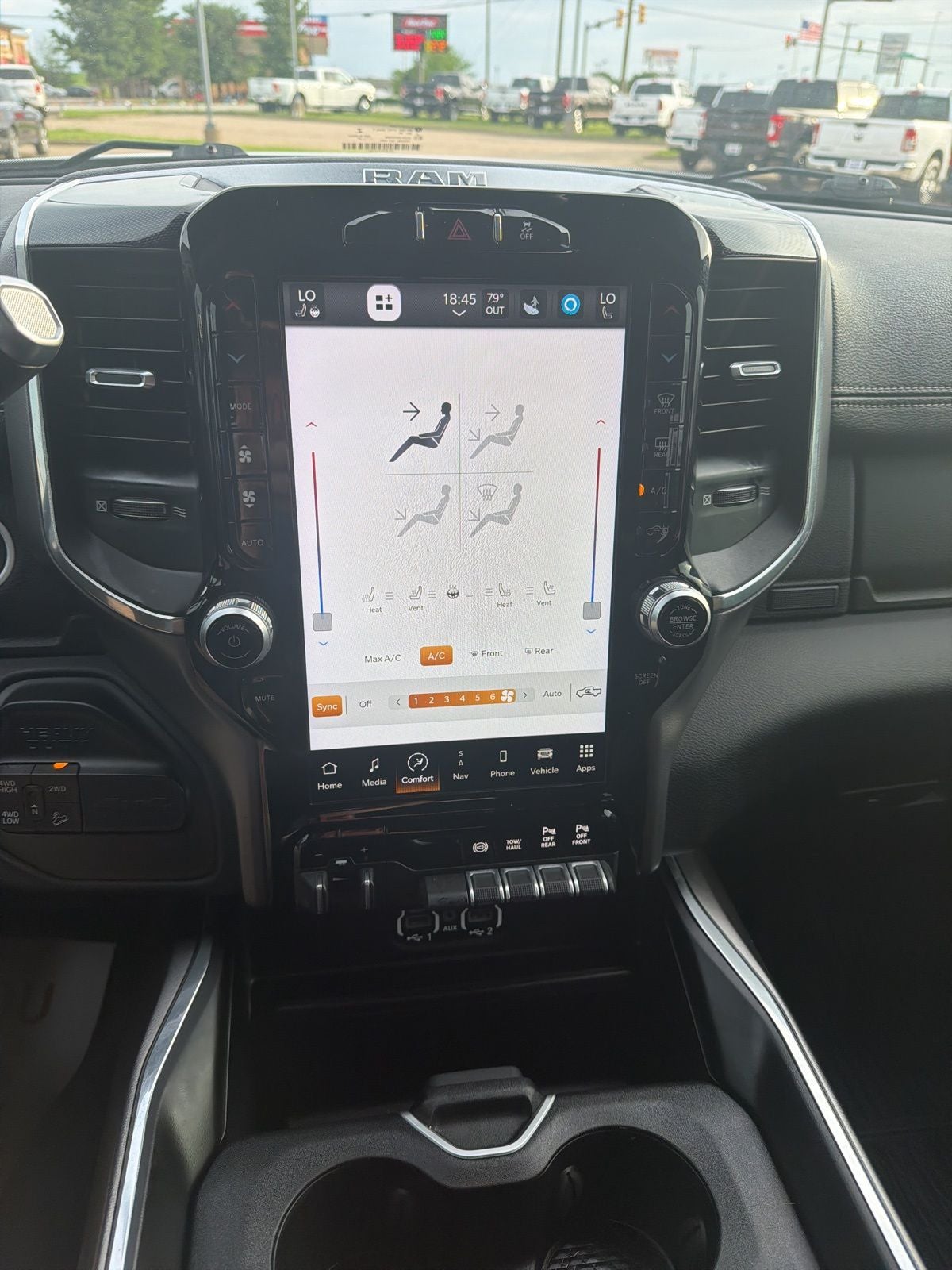 2022 RAM Ram 2500 Laramie Mega Cab 4x4 6'4' Box