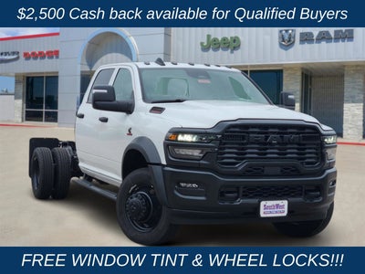 2026 RAM Ram 5500 Chassis Cab RAM 5500 TRADESMAN CHASSIS CREW CAB 4X4 60' CA