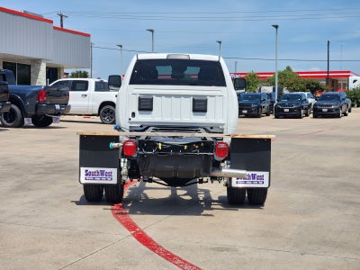 2026 RAM 5500 Chassis RAM 5500 TRADESMAN CHASSIS CREW CAB 4X4 84' CA