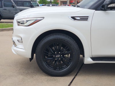 2021 INFINITI QX80 LUXE