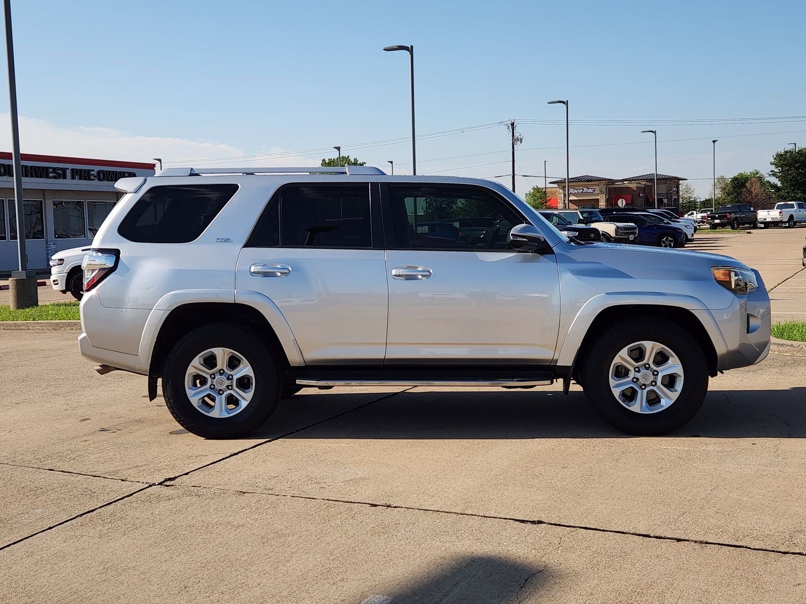 2016 Toyota 4Runner SR5