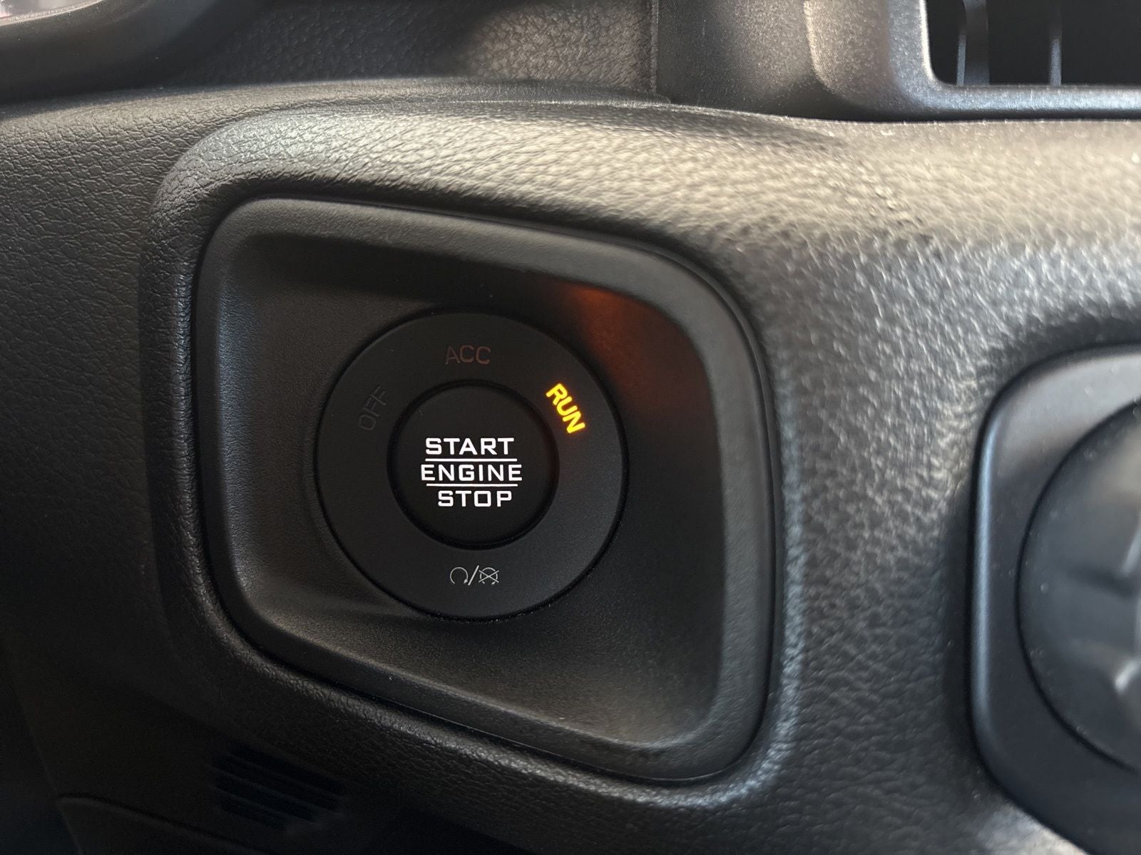 2025 Jeep Wrangler 2-Door Sport 4x4