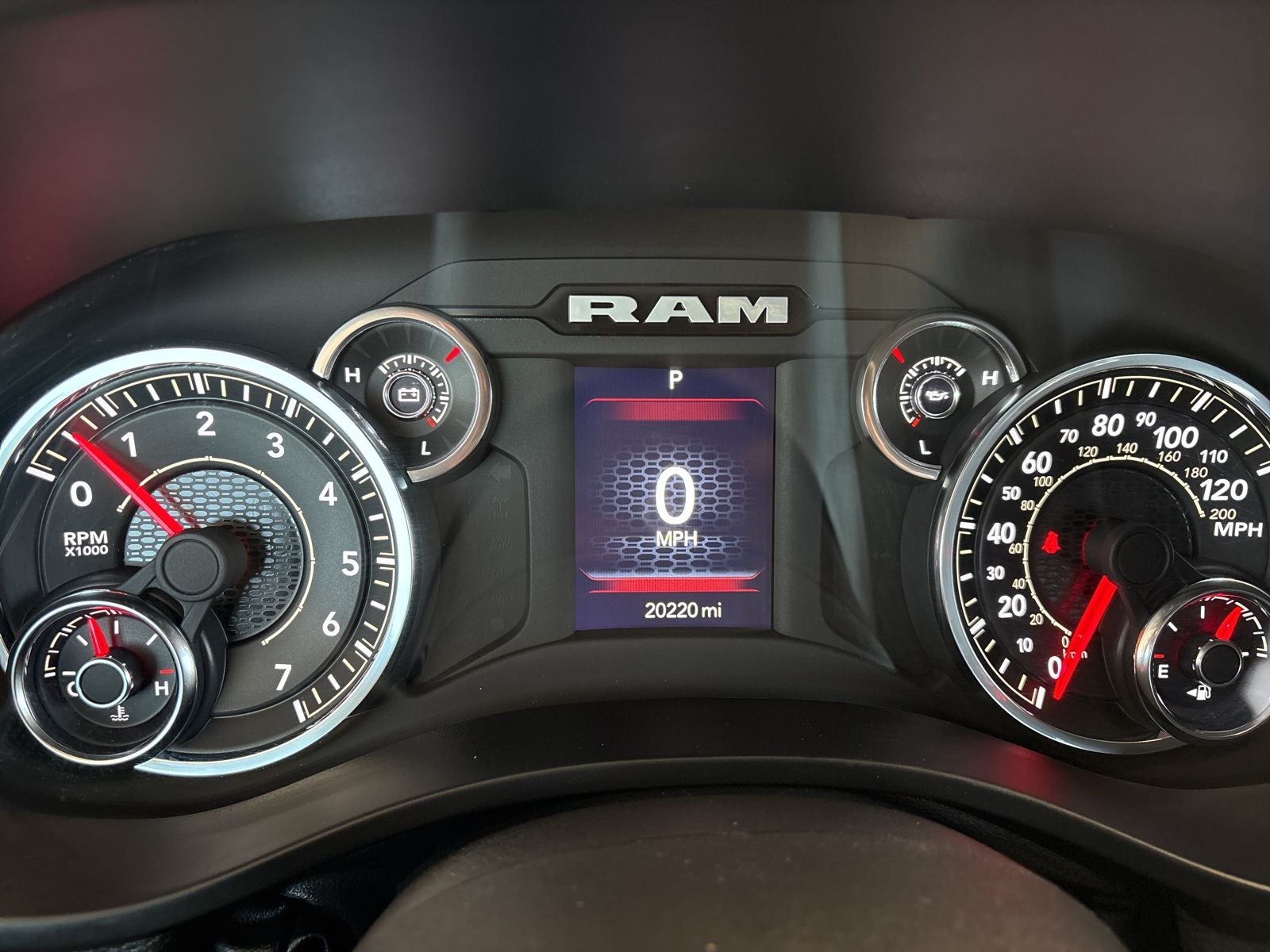 2025 RAM Ram 1500 Lone Star Crew Cab 4x4 5'7' Box